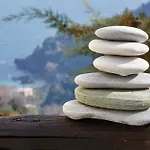 Thea Hébergement de vacances *
